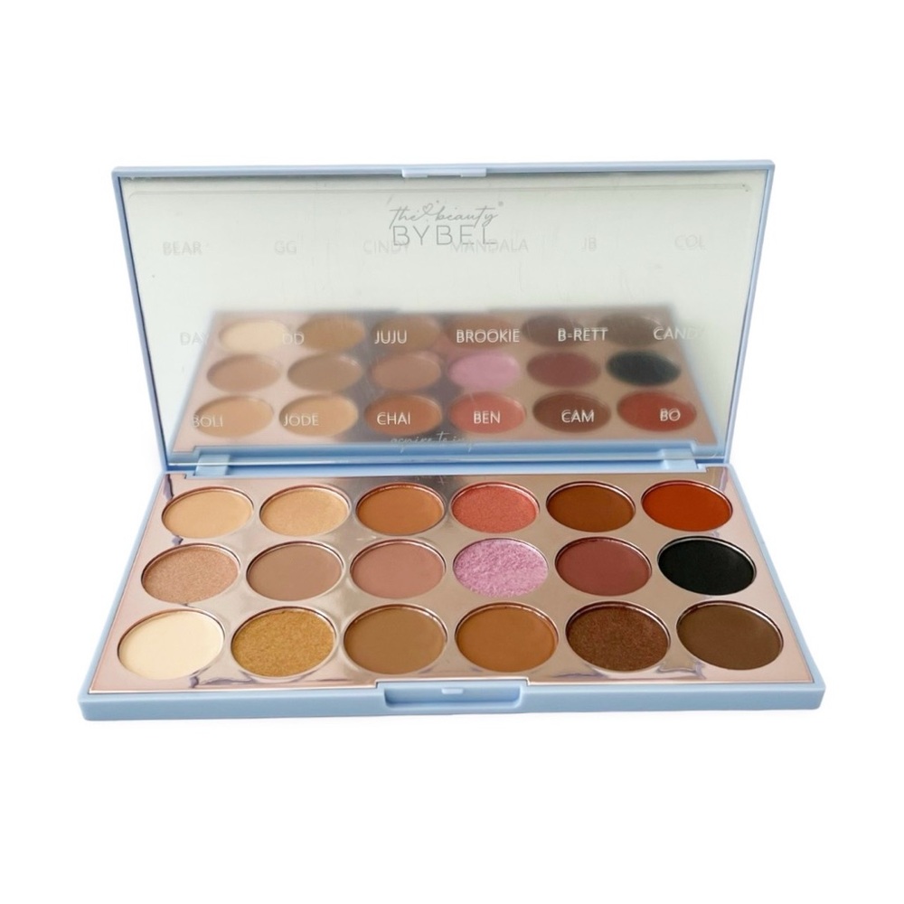 The Beauty Bybel The OG 18 Pan Eyeshadow Palette by Carli Bybel
NIB - Picture 3 of 6
